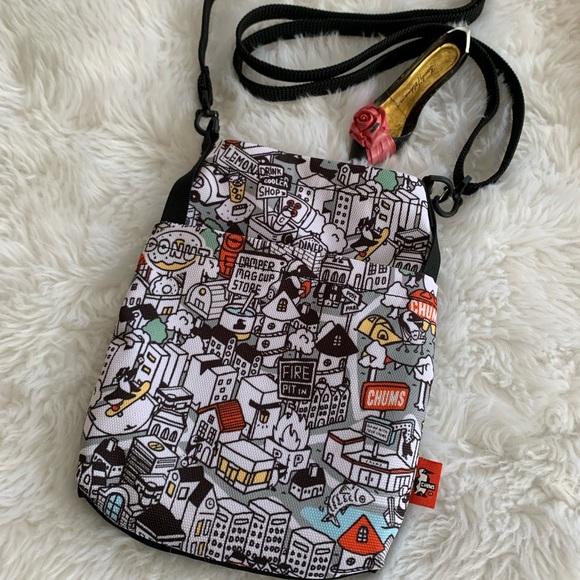 CHUMS recycle ladies crossbody lightweight 100% polyester snap close bag LNWOT++ - Picture 3 of 10